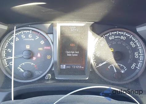 2017 Toyota Tacoma z USA, uszkodzony, nr VIN 5TFCZ5AN7HX054604